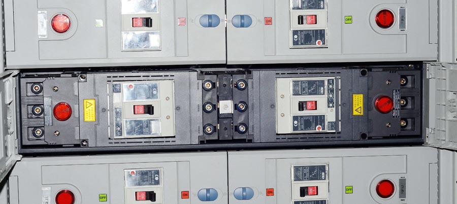 iTAC120 power distribution module(to monitor power quality)